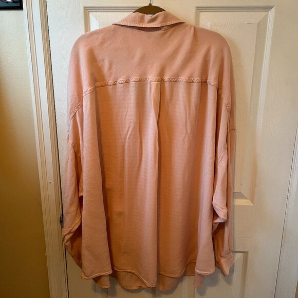 Torrid Women's Shirt Plus Size Button Down Long Sleeve Pink Size 6 - Picture 4 of 5